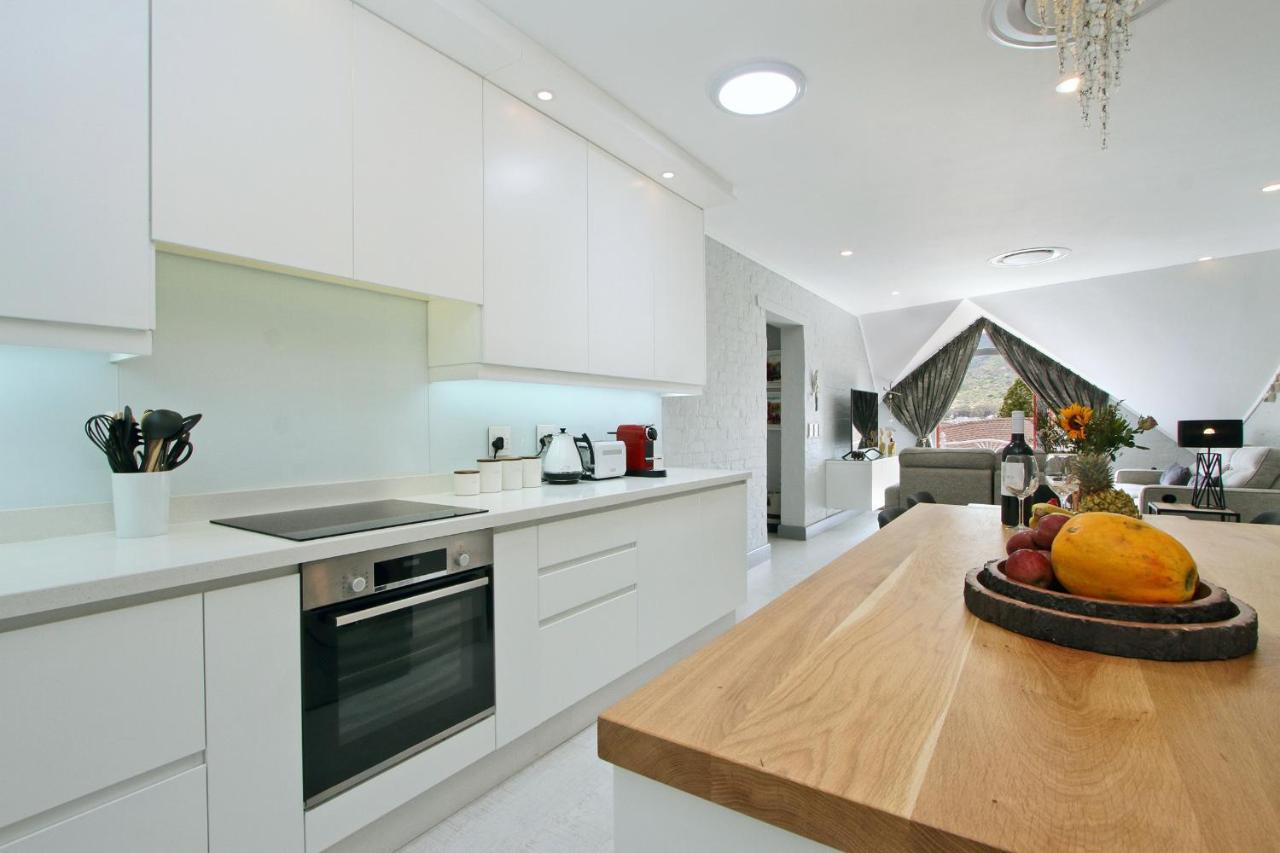 48 The Village In Hout Bay *