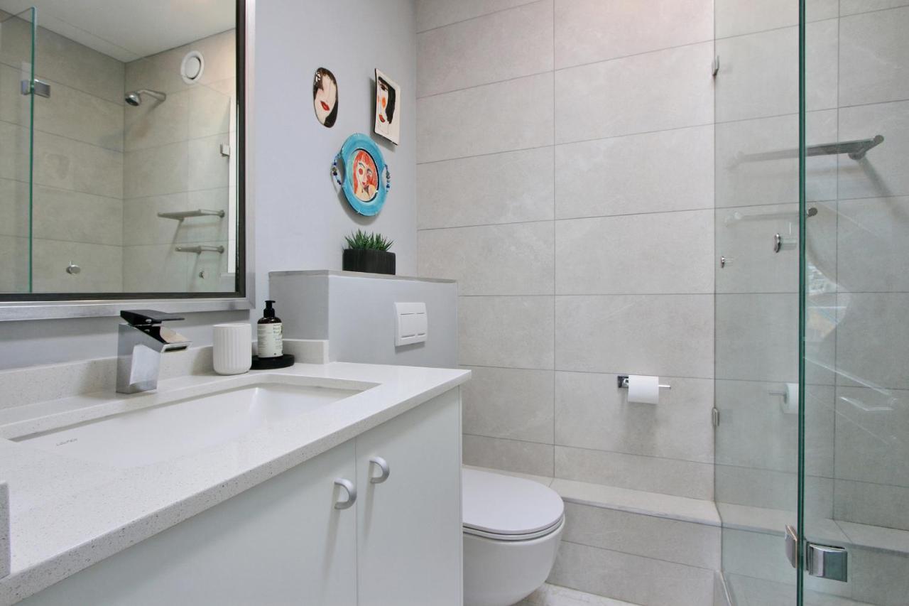 48 The Village In Hout Bay
